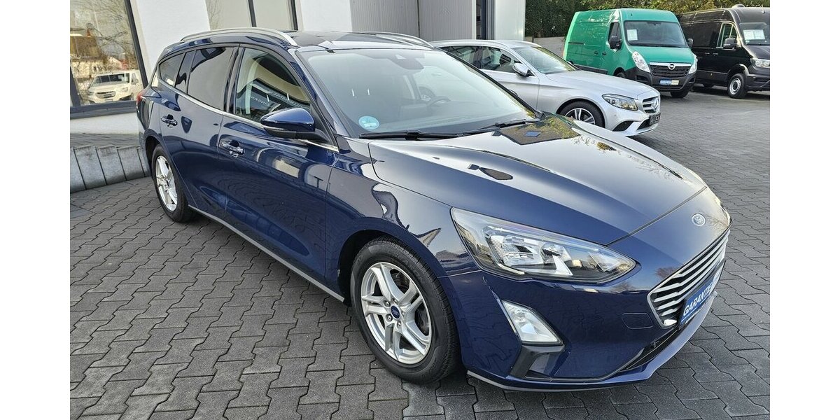 Ford Focus 2.0 CDTI LED NAVI RFK AUS 1.HAND 122.850 km 13.990 &euro; Löhne 32584