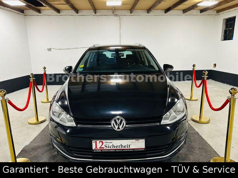 VW Golf 114.000 km 11.900 € Bornheim 53332