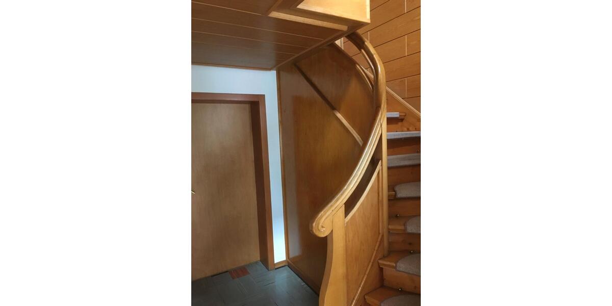 Doppelhaushälfte Bad Marienberg (Westerwald) - 8 Zimmer, 120 m&sup2;, 1.200&euro; | Angebot:26345757