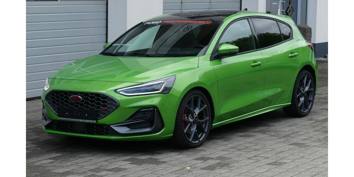 Ford Focus 20.850 km 34.790 &euro; Ehrenberg-Seiferts 36115