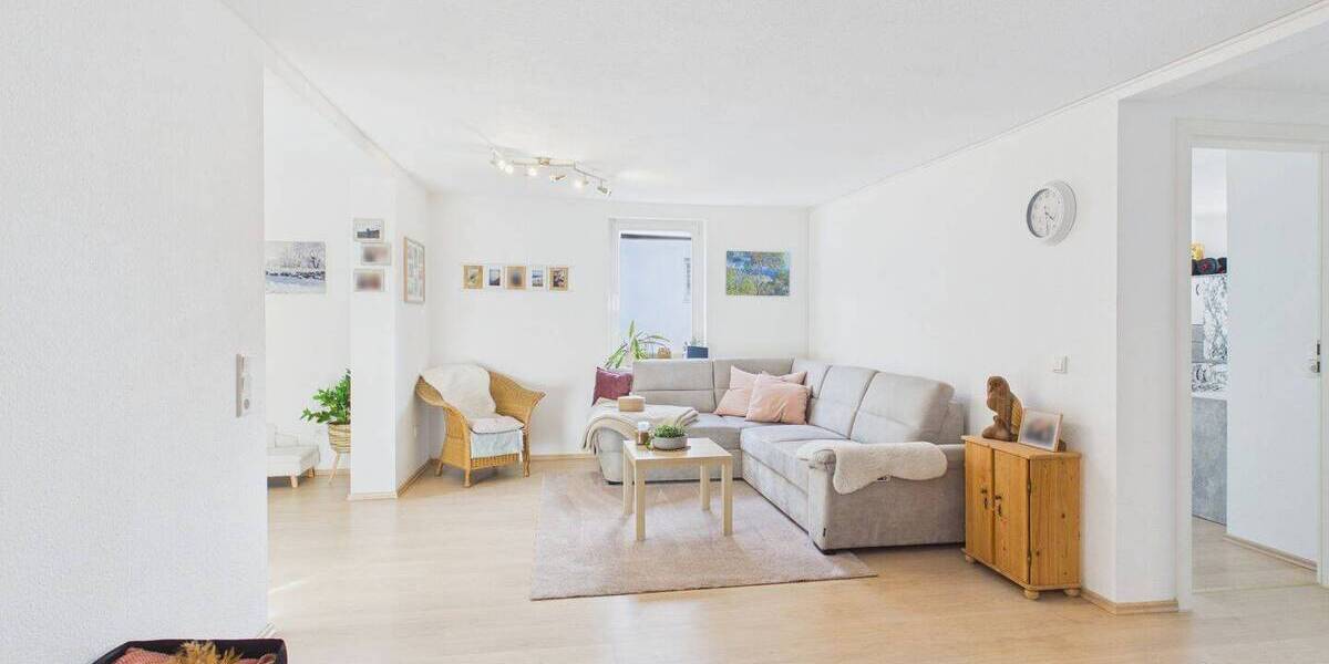 Etagenwohnung Bad Dürrheim - 3 Zimmer, 73 m&sup2;, 225.000&euro; | Angebot:26169734
