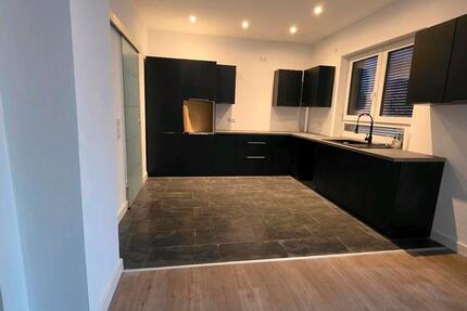 Haus Ober-Olm Olm - 3 Zimmer, 96 m&sup2;, 1.580&euro; | Angebot:24796171