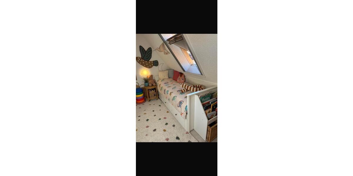 Dachgeschoßwohnung Überlingen - 3.5 Zimmer, 100 m&sup2;, 1.250&euro; | Angebot:25408322