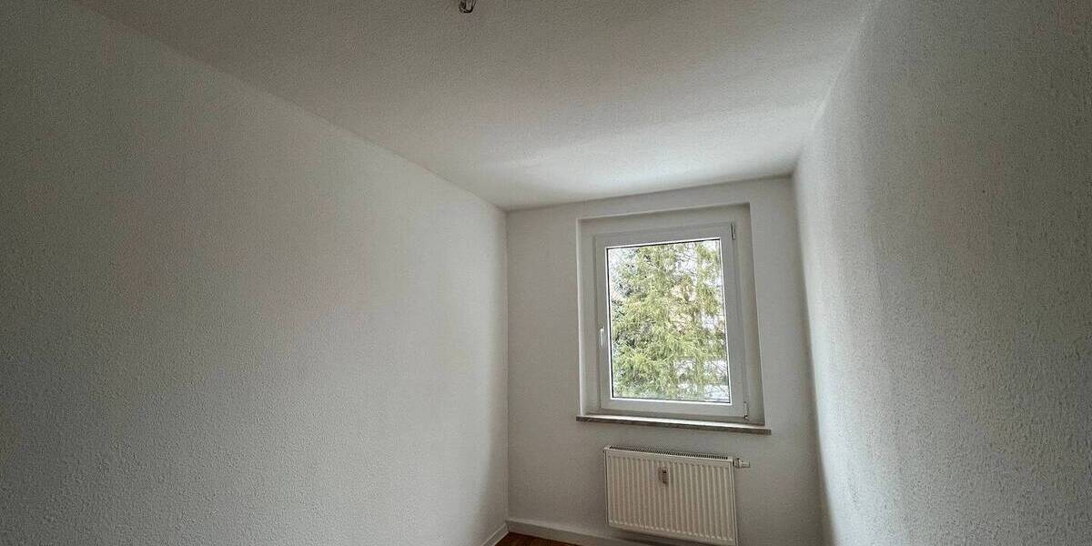 Etagenwohnung Zwickau Marienthal - 3 Zimmer, 60 m&sup2;, 360&euro; | Angebot:26037453