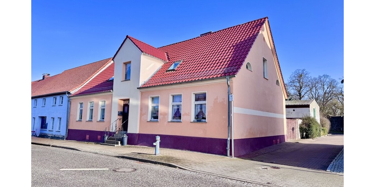 HORN IMMOBILIEN ++ großes Einfamilienhaus in Brüssow bei Löcknitz - Einfamilienhaus Brüssow | Angebot:25961058
