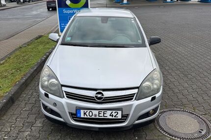 Opel Astra 259.000 km 900 € Koblenz 56068