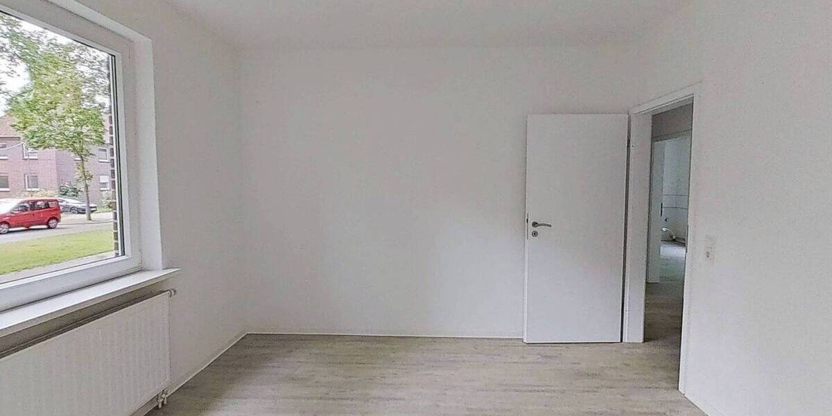 Etagenwohnung Nordenham Einswarden - 6 Zimmer, 105 m&sup2;, 739&euro; | Angebot:26891622