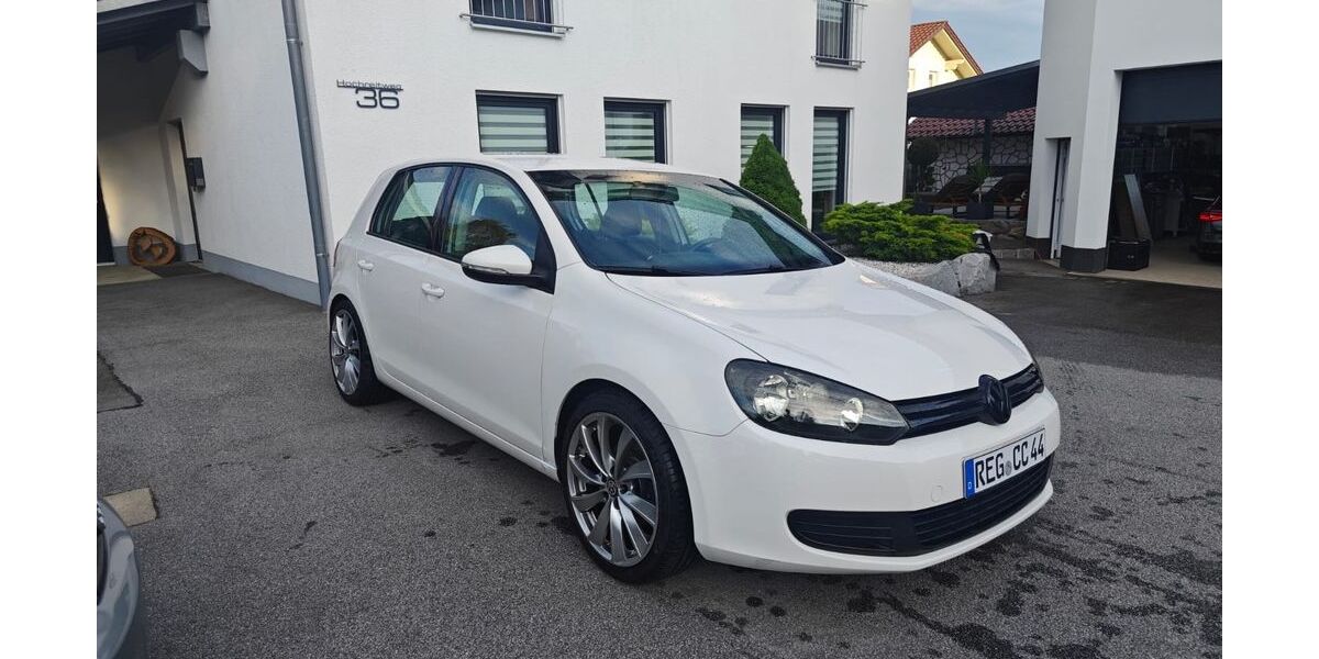 VW Golf 265.000 km 3.500 &euro; Regen 94209