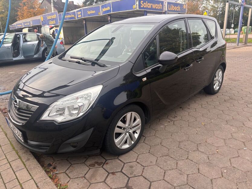 Opel Meriva 158.000 km 4.200 € Lübeck 23558