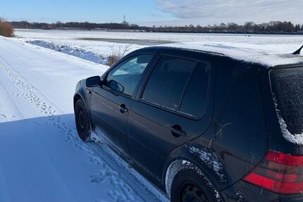 VW Golf 266.000 km 1.800 &euro; Kellinghusen 25548