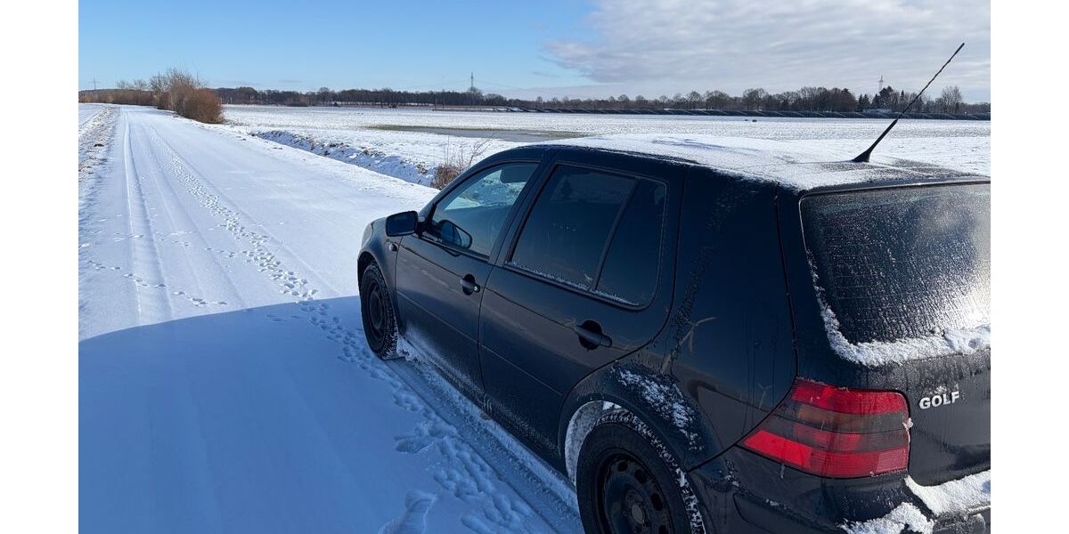 VW Golf 266.000 km 1.800 &euro; Kellinghusen 25548