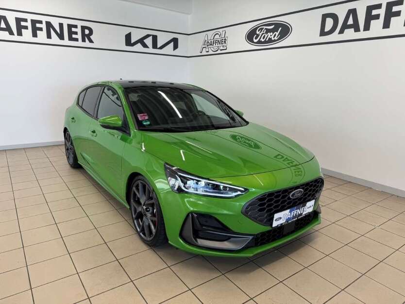 Ford Focus 22.800 km 33.490 € Leipzig 04179