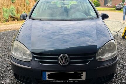 VW Golf 307.793 km 1.800 &euro; Steinbergkirche 24972