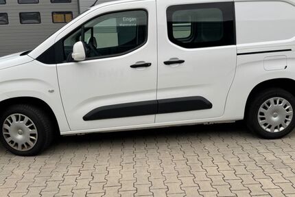 Opel Combo 160.000 km 10.350 &euro; Offenburg 77654