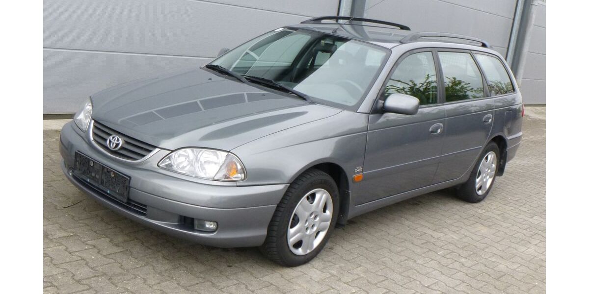 Toyota Avensis 298.433 km 2.250 &euro; Plattling 94447