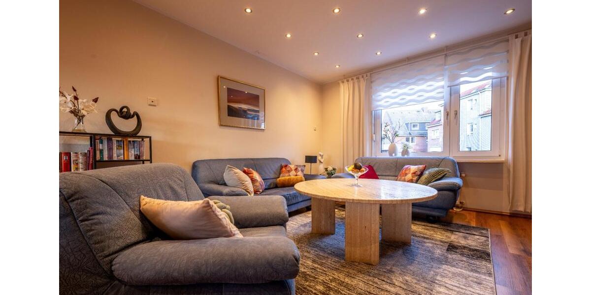 Reihenhaus Wilhelmshaven - 4.5 Zimmer, 110 m&sup2;, 320.000&euro; | Angebot:25261104