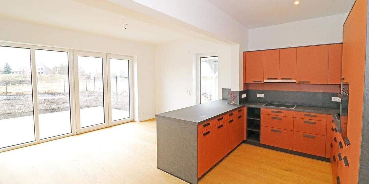 Doppelhaushälfte Dessau-Roßlau Kochstedt - 4 Zimmer, 133 m&sup2;, 1.700&euro; | Angebot:24623310