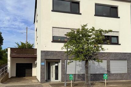 Helle 3 ZKB Wohnung in zentraler Lage von Rehlingen - Siersburg 3 zimmer