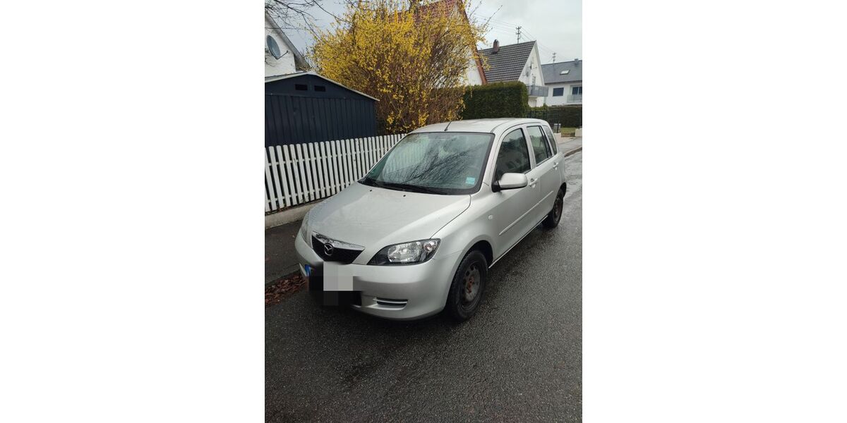 Mazda 2 134.000 km 1.700 € Günzburg 89312