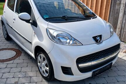 Peugeot 107 166.800 km 600 &euro; Inzell 83334