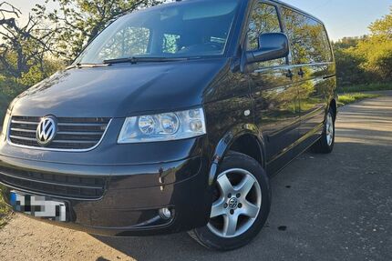 VW T5 Multivan 237.273 km 10.500 &euro; Becheln 56132
