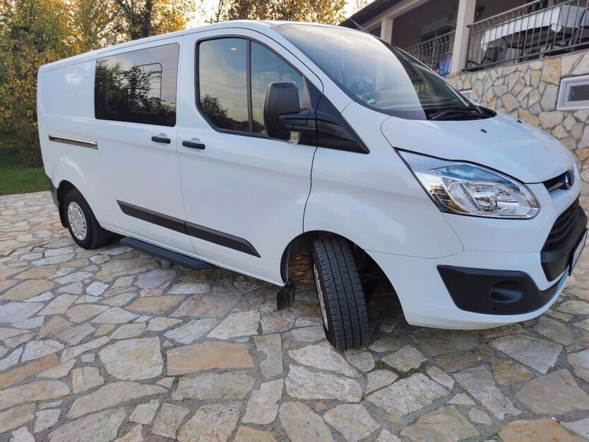 Transit Custom
