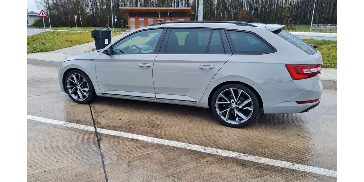 Skoda Superb 111.000 km 17.999 &euro; Berod b. Wallmerod 56414