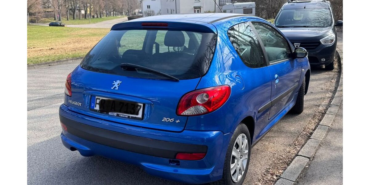 Peugeot 206 124.500 km 1.600 &euro; Freiburg 79111
