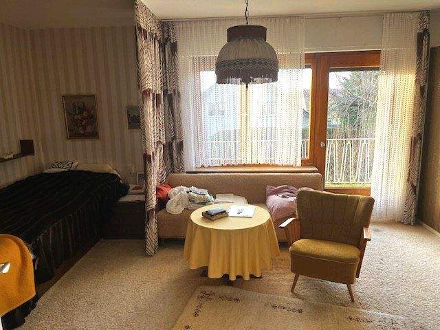 Einfamilienhaus Erwitte - 7 Zimmer, 170 m&sup2;, 290.000&euro; | Angebot:25769960