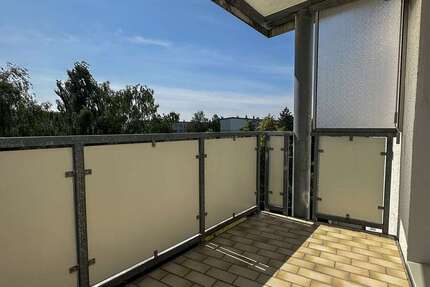 7,22 % Sollrendite - Frisch sanierte 3-Zimmer-Wohnung mit Balkon im Leipziger Neuseenland 3 zimmer