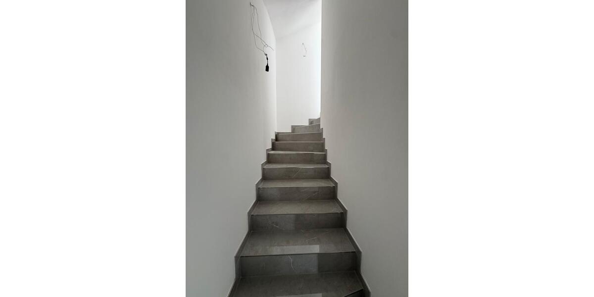 Doppelhaushälfte Gau-Odernheim Odernheim - 5 Zimmer, 180 m&sup2;, 1.980&euro; | Angebot:26690318