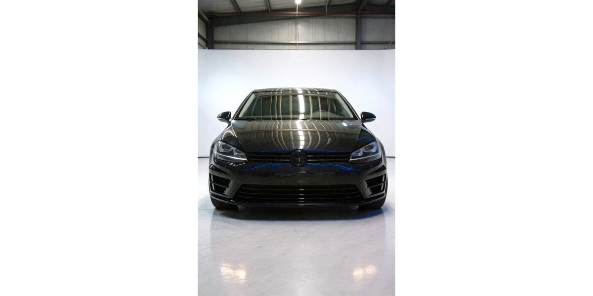 VW Golf 155.086 km 9.999 &euro; Paderborn 33100