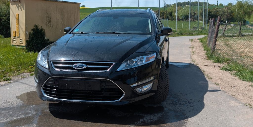 Ford Mondeo 153.000 km 5.000 &euro; Rochlitz 09306