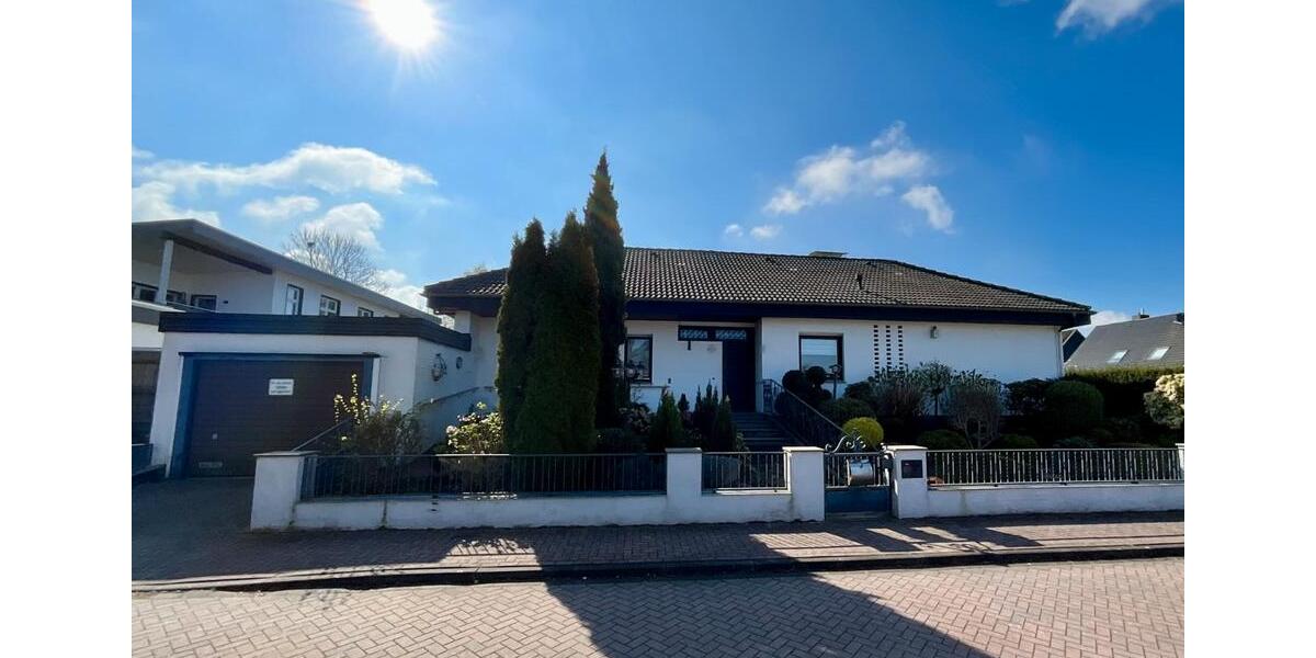 Einfamilienhaus Geestland - 6 Zimmer, 179 m&sup2;, 329.000&euro; | Angebot:26279522