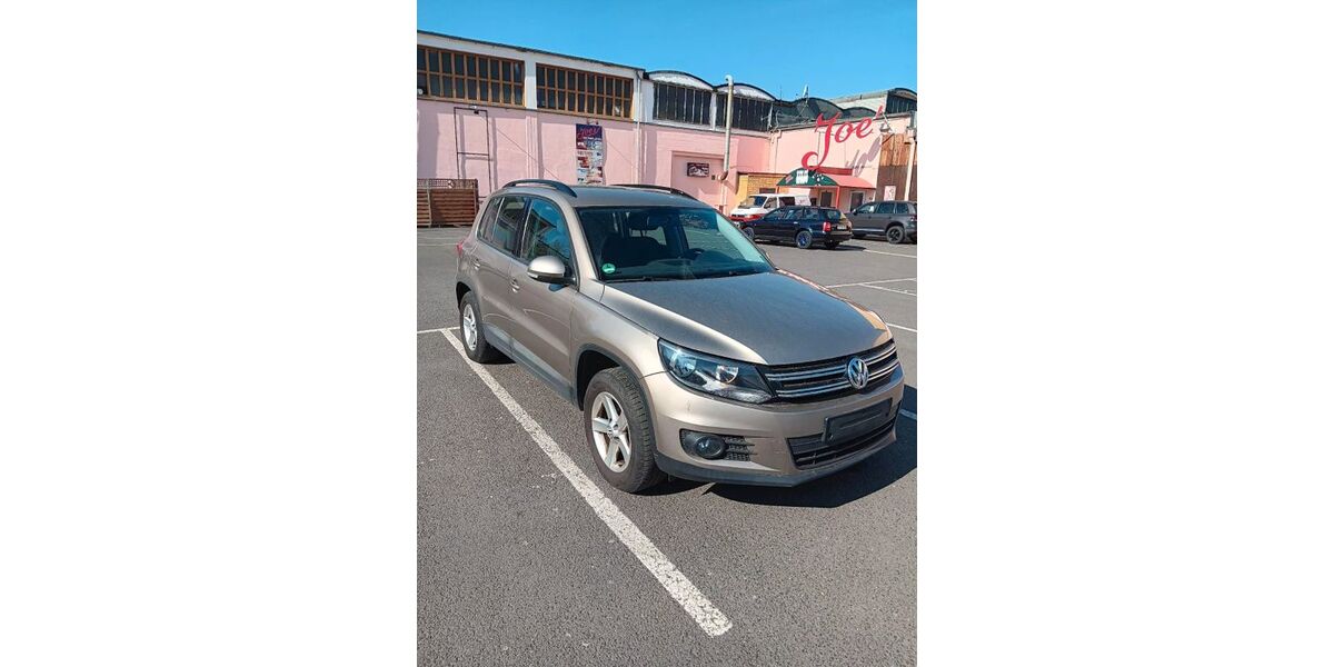 VW Tiguan 163.000 km 6.999 &euro; Dresden 01237