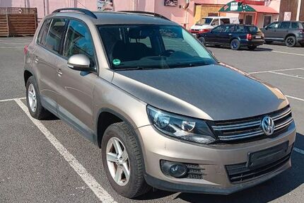 VW Tiguan 163.000 km 7.980 &euro; Dresden 01237