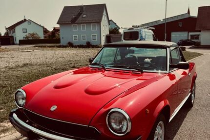 Fiat 124 Spider 150.000 km 17.777 &euro; Ilshofen 74532