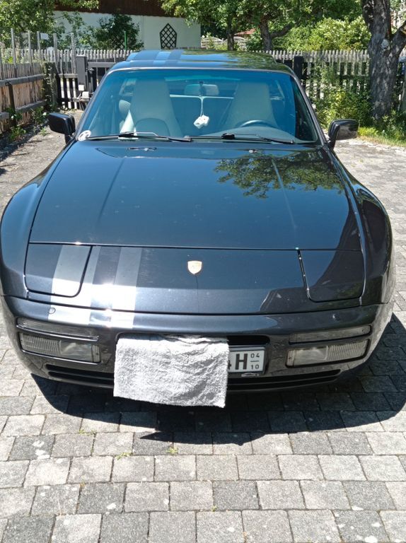 Porsche 944 200.140 km 17.900 € Feldkirchen-Westerham 83620