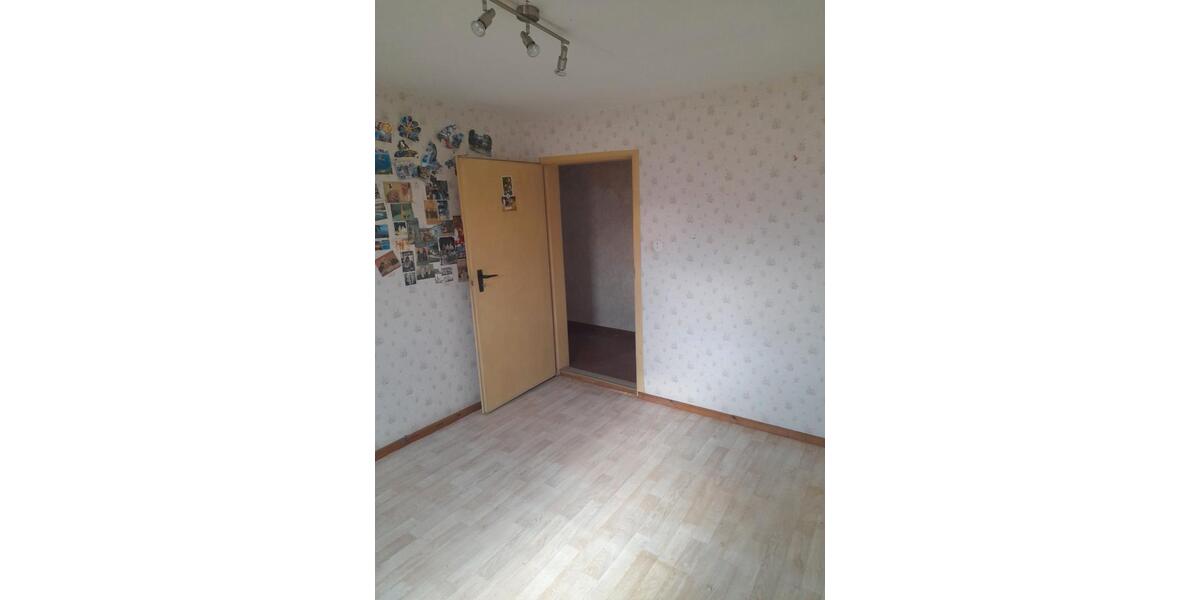 Bauernhaus, Landhaus Rudolstadt - 7 Zimmer, 140 m&sup2;, 160.000&euro; | Angebot:26872042