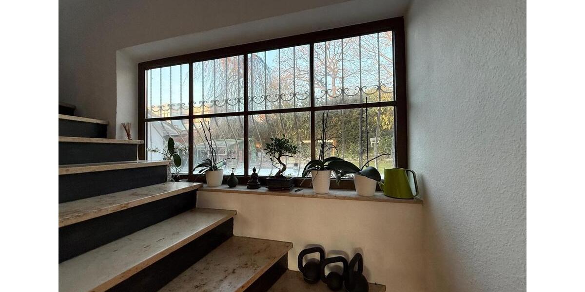 Einfamilienhaus Uhingen - 8 Zimmer, 200 m&sup2;, 1.850&euro; | Angebot:24753996