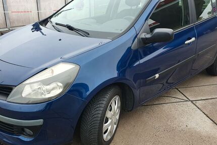 Renault Clio 164.000 km 1.999 € Roßdorf 64380