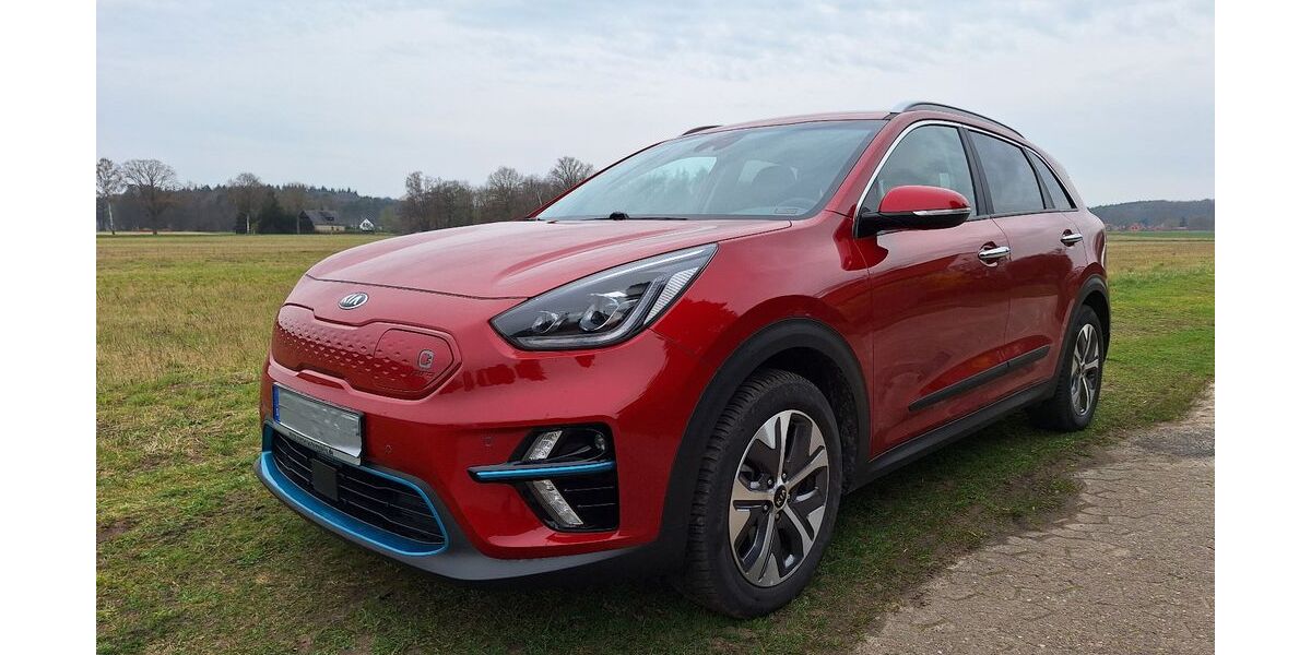 Kia Niro 46.000 km 20.700 &euro; Hoyerhagen 27318