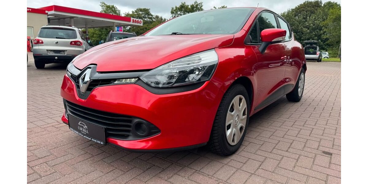 Renault Clio 113.000 km 4.999 &euro; Cuxhaven 27474