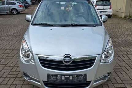 Opel Agila