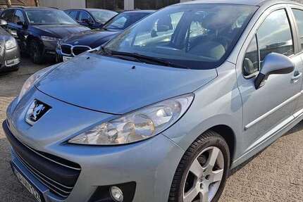 Peugeot 207 201.000 km 2.700 &euro; Kiel 24145
