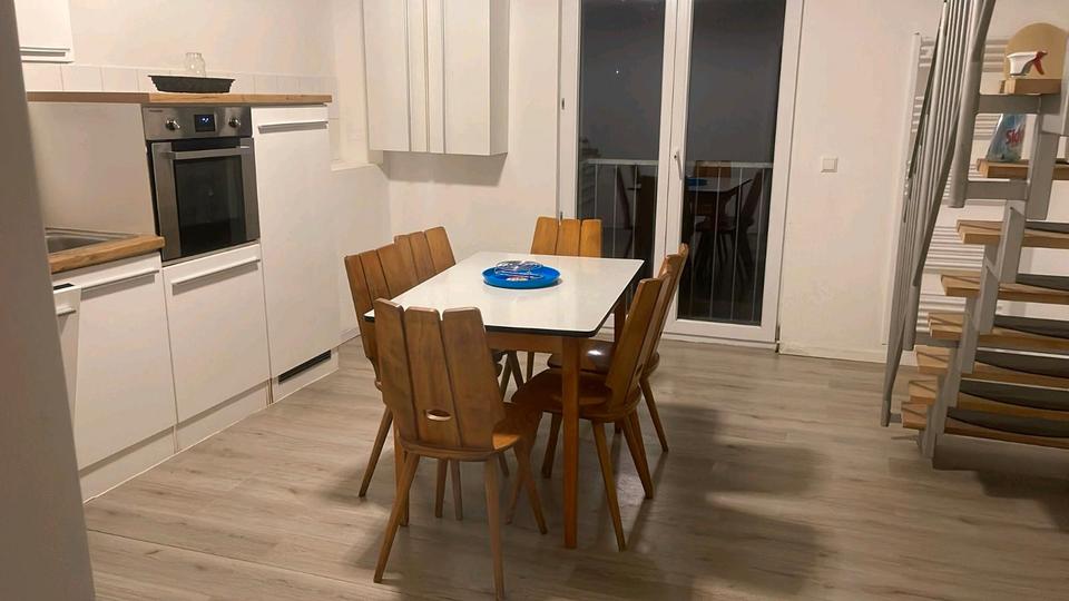 Mehrfamilienhaus, Wohnhaus Engen - 5 Zimmer, 130 m&sup2;, 1.300&euro; | Angebot:25634542