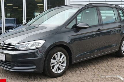 VW Touran 42.000 km 29.450 € Laudenbach 63925