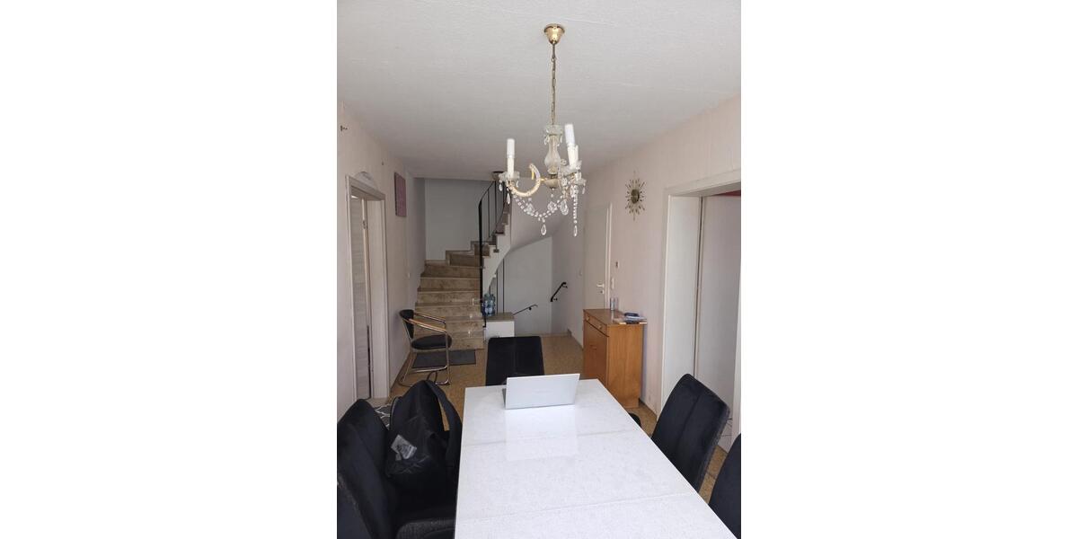 Reihenhaus Wertheim - 5 Zimmer, 171 m&sup2;, 349.000&euro; | Angebot:26313487