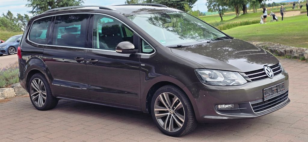 VW Sharan 135.600 km 14.300 &euro; Büttelborn 64572