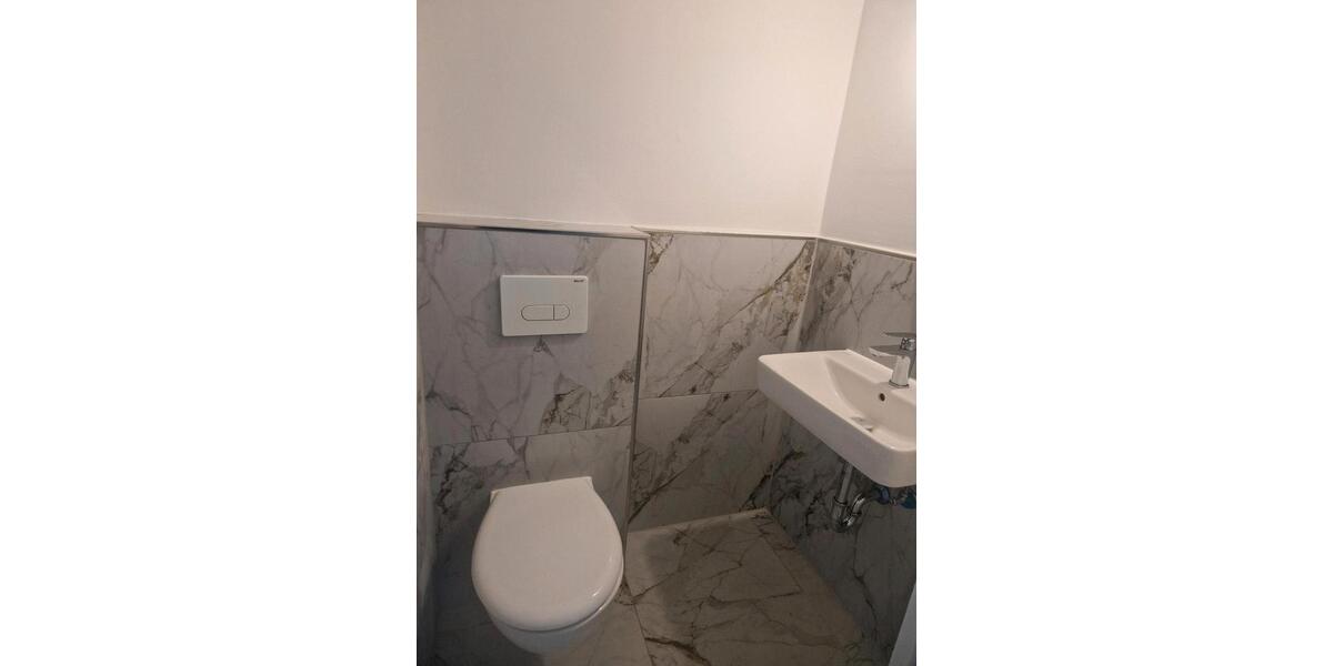 Erdgeschoßwohnung Ratingen Tiefenbroich - 2 Zimmer, 76 m&sup2;, 1.200&euro; | Angebot:25309649